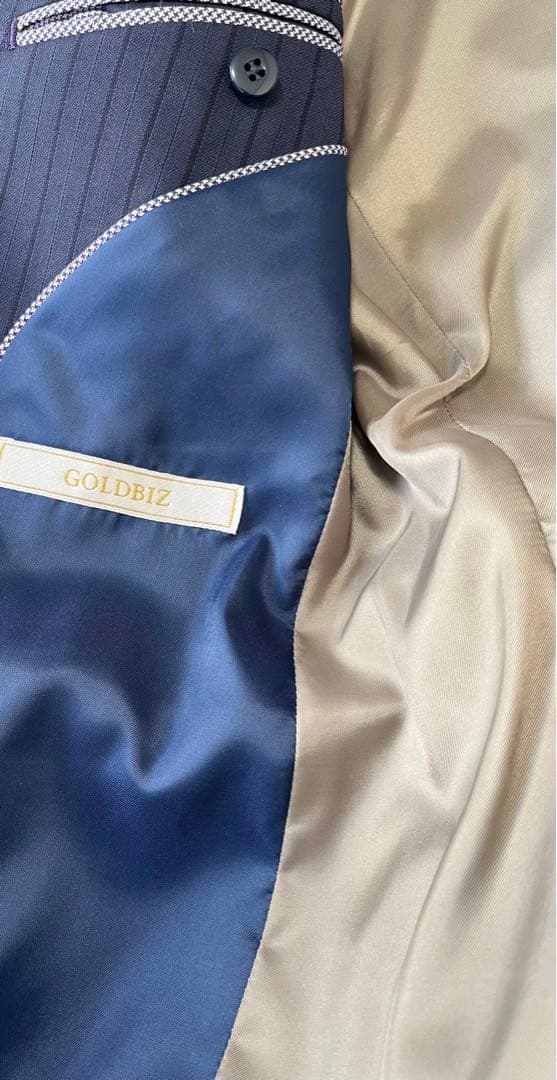 【希少】ITALIAN FABRIC スーツ　セットアップ　スリーピーススーツ