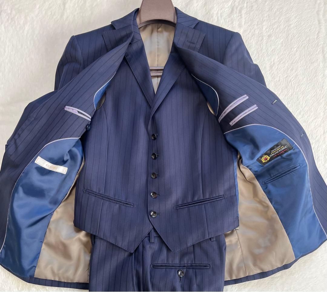 【希少】ITALIAN FABRIC スーツ　セットアップ　スリーピーススーツ