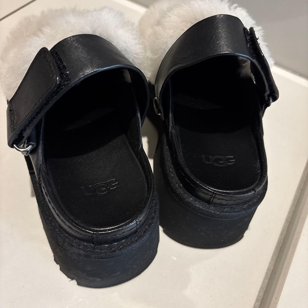 UGG Esmee Clog Leather 23cm エスミークロッグレザー