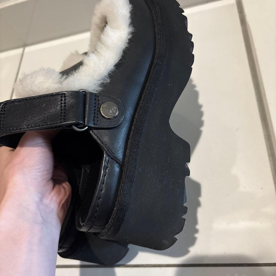 UGG Esmee Clog Leather 23cm エスミークロッグレザー