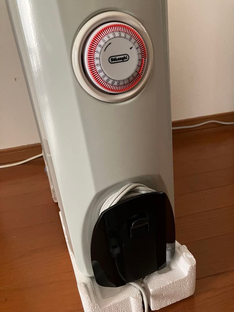 DeLonghi オイルヒーター H771015EFSN