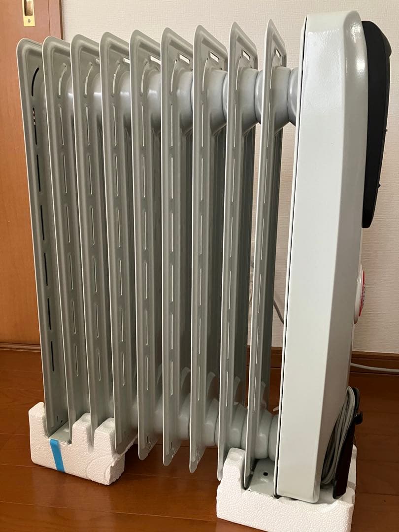 DeLonghi オイルヒーター H771015EFSN