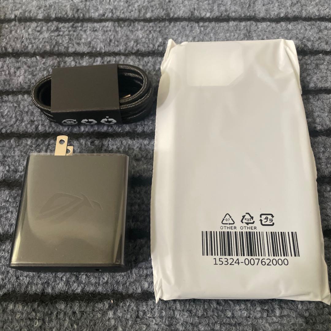 230 ASUS ROG Phone 9 256GB SIMフリー 国内版