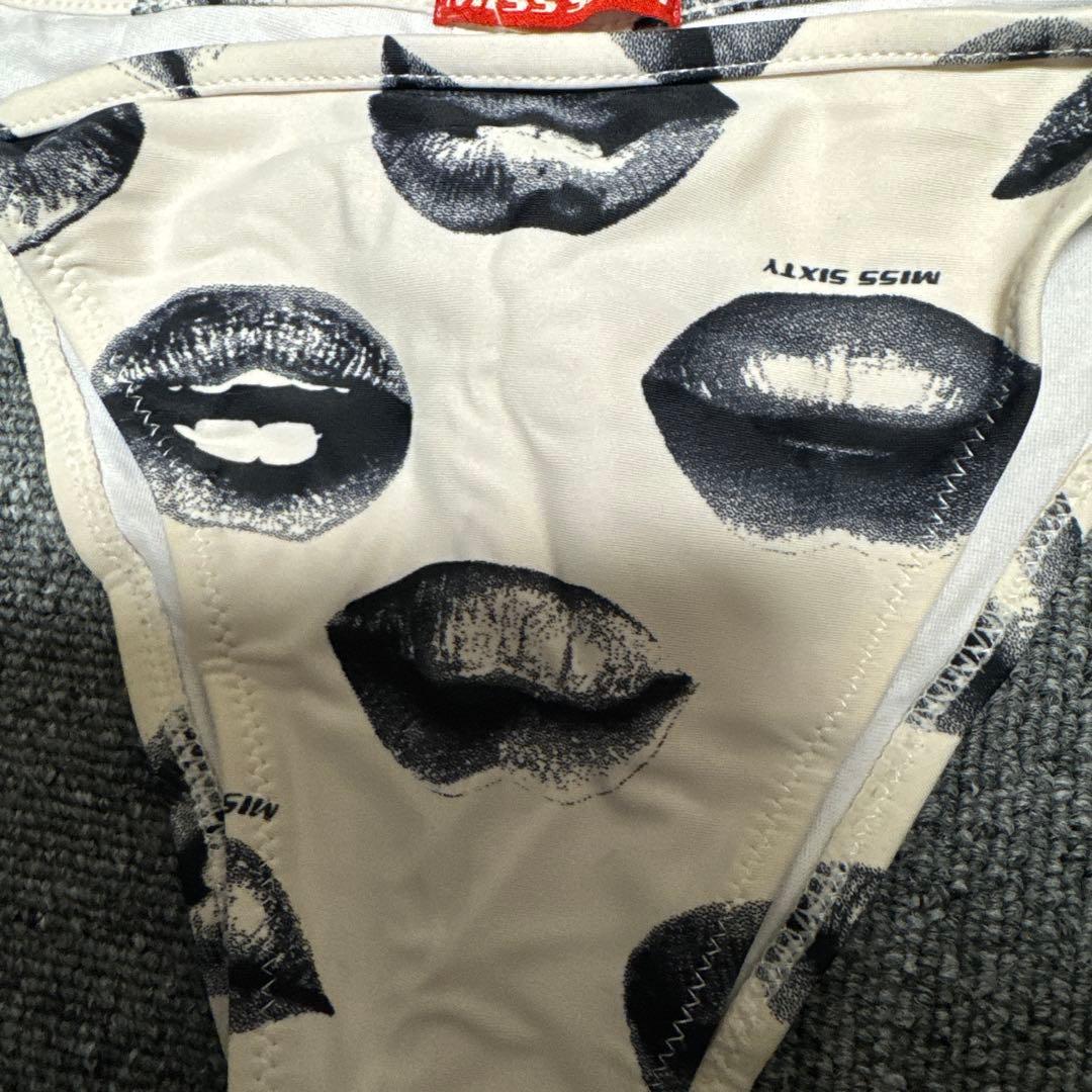 MISS SIXTY リッププリント セパレート水着 M