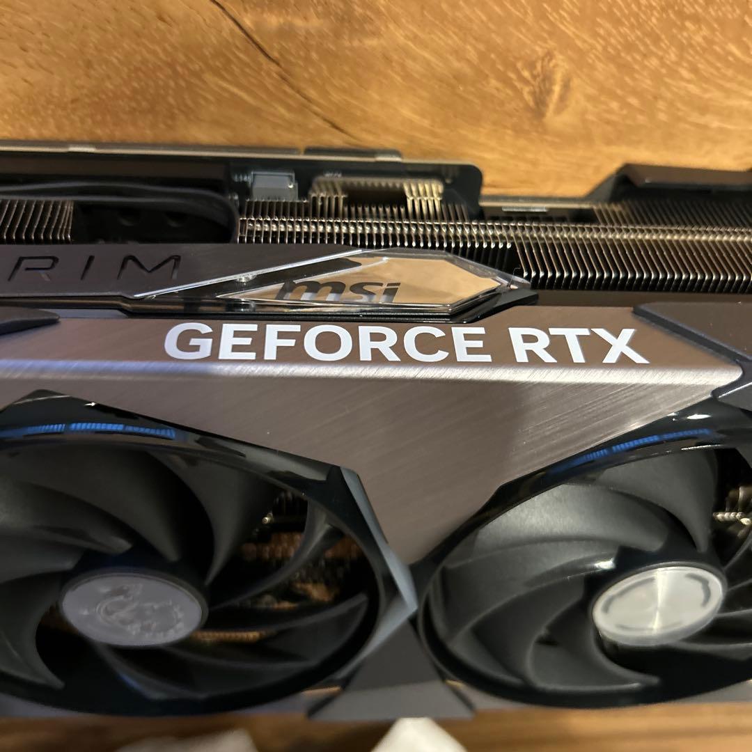 グラフィックボード・グラボ・ビデオカード MSI GeForce RTX 4090 SUPRIM X 24G VD8262