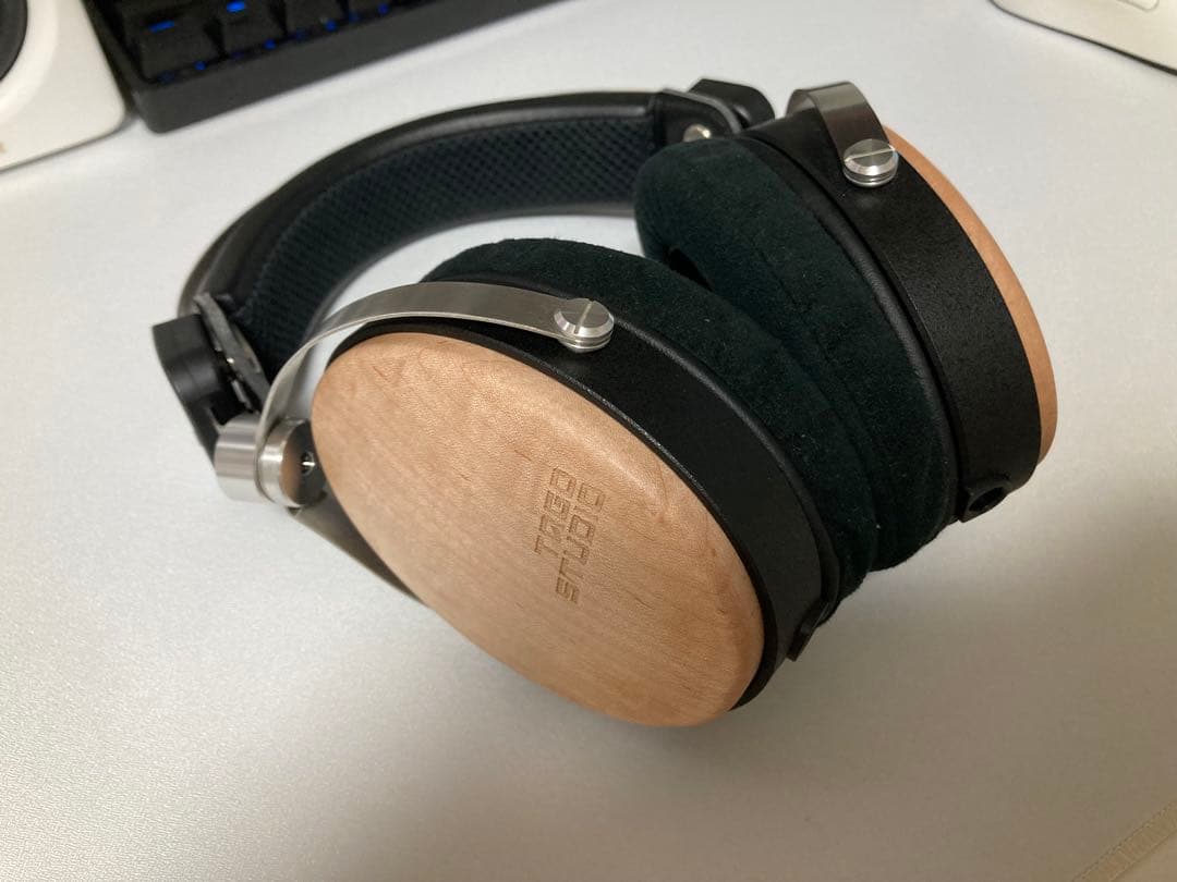 TAGO STUDIO T3-01 木製ハウジング スタジオヘッドホン