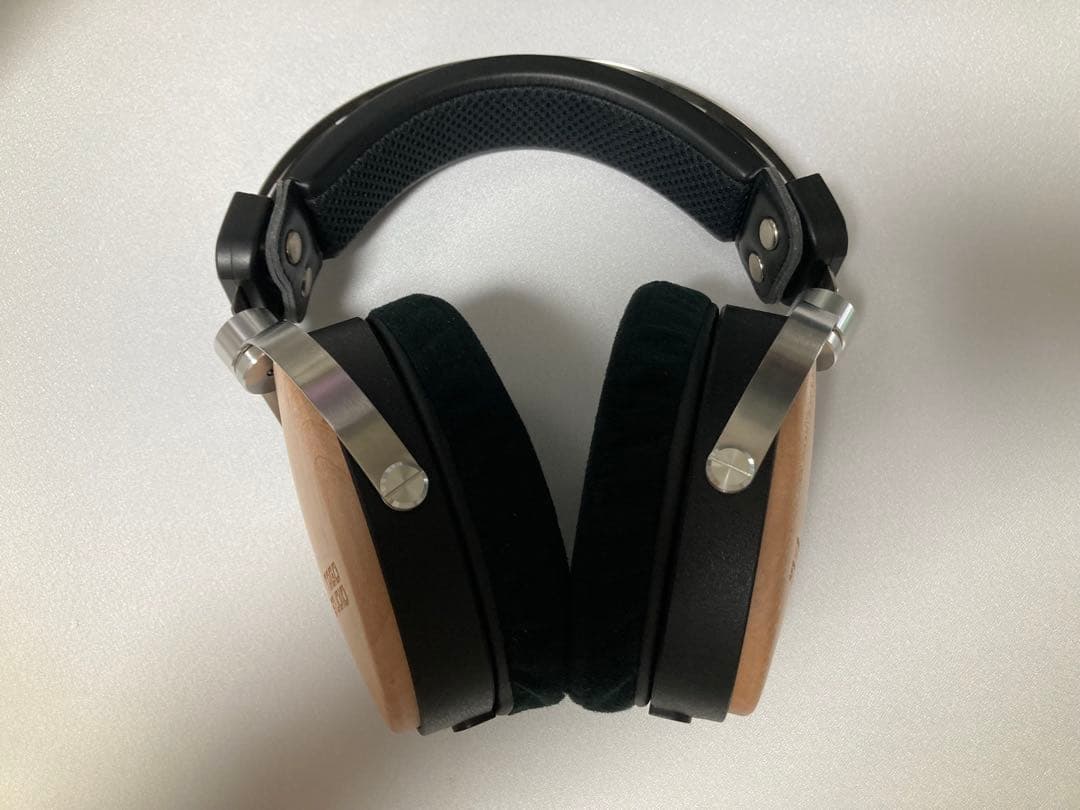 TAGO STUDIO T3-01 木製ハウジング スタジオヘッドホン