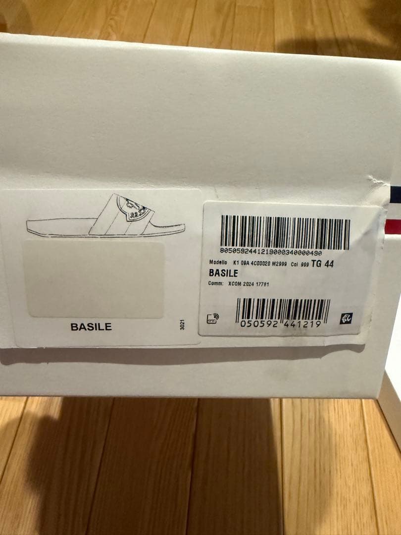 モンクレール　Basile　定番　ラバーサンダル　MONCLER