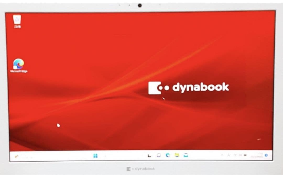 東芝 dynabook P1-X7MP-BW i7-8565U Blu-ray