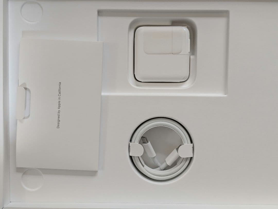 MacBook Air M1 USキーボード　シルバー