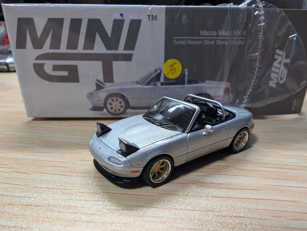 MINI-gt　4台セット