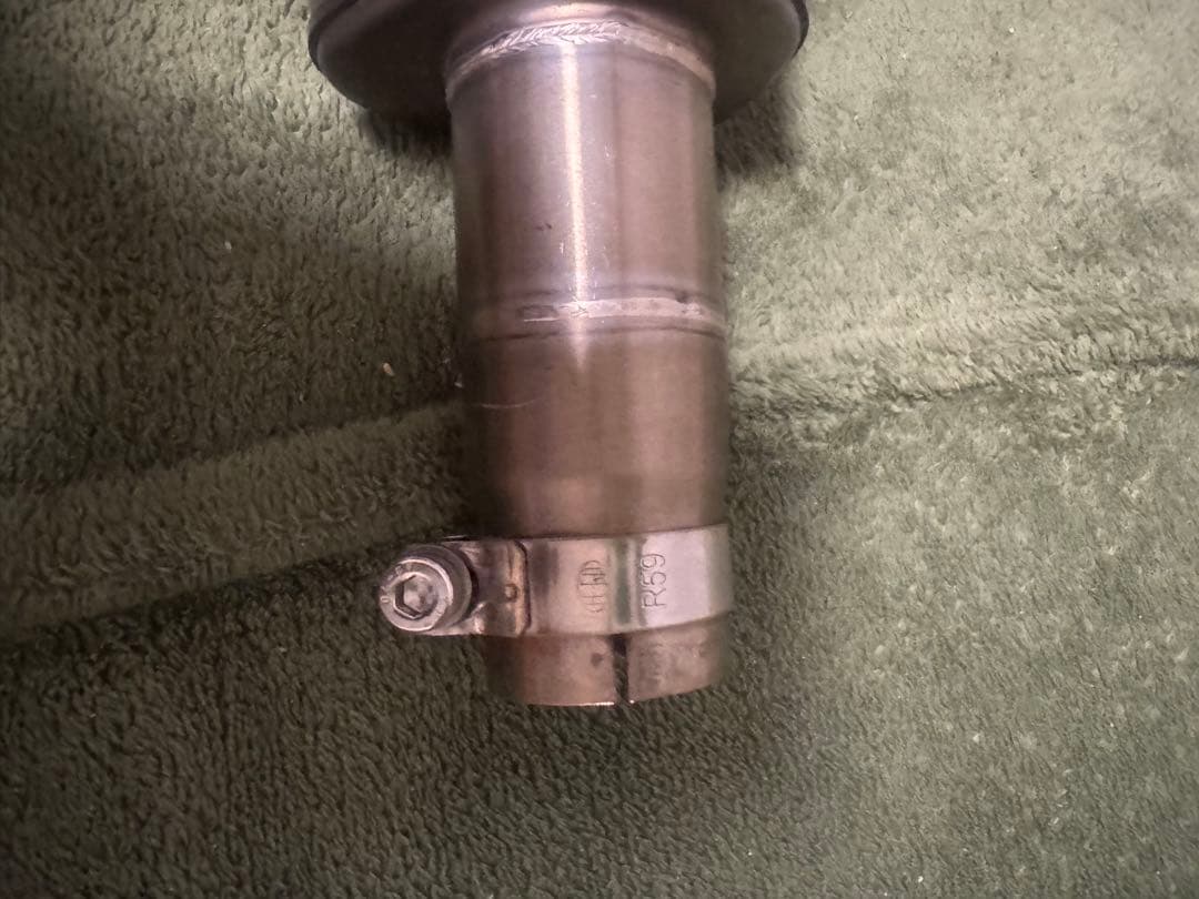 AKRAPOVICスリップオンyzf R6 RJ11最終値下げ