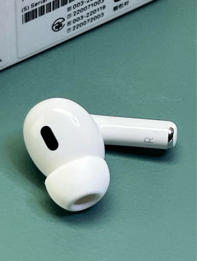 AirPods pro第2世代イヤホン右耳のみ A2698正規品動作良好美品