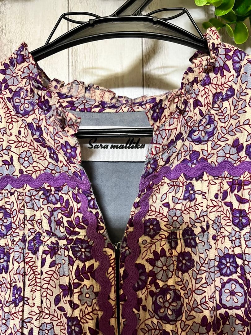 なな【サラマリカ】コットン ジャガード フラワープリント フリルドレス