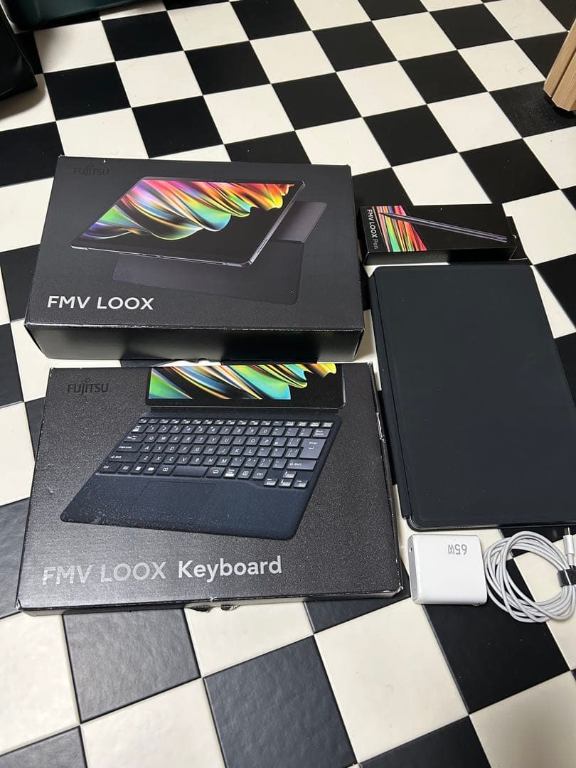 FMV LOOX FMVL 75 GB 本体&キーボード&ペン 3点セット