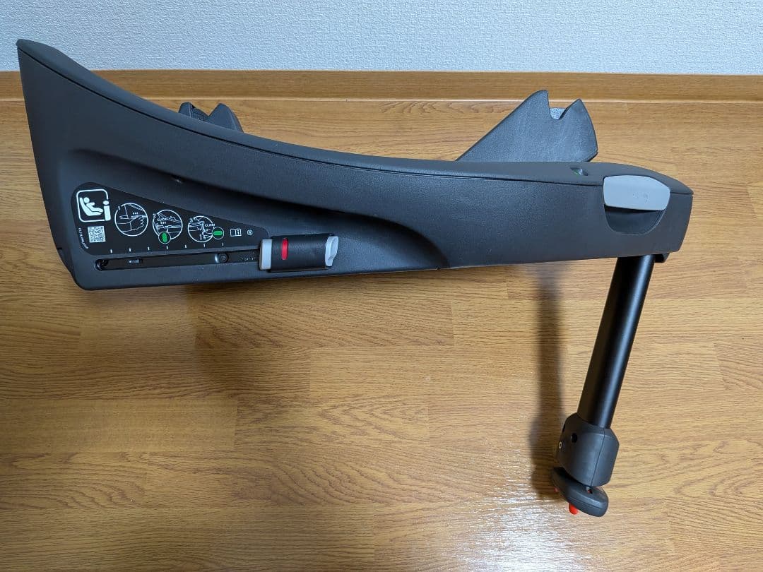 Cybex Cloud G i-Size ベビーシート Base G