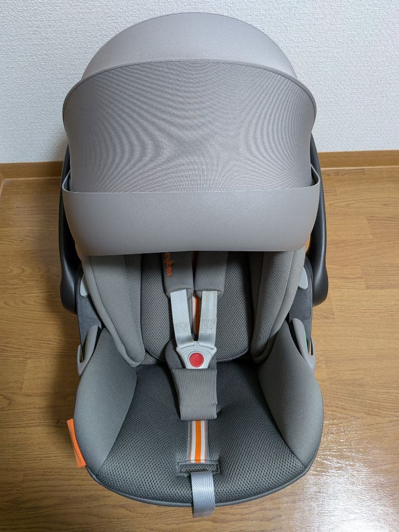 Cybex Cloud G i-Size ベビーシート Base G