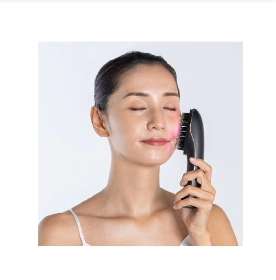 YA-MAN(ヤーマン) ヴェーダハイパーリフトブラシ