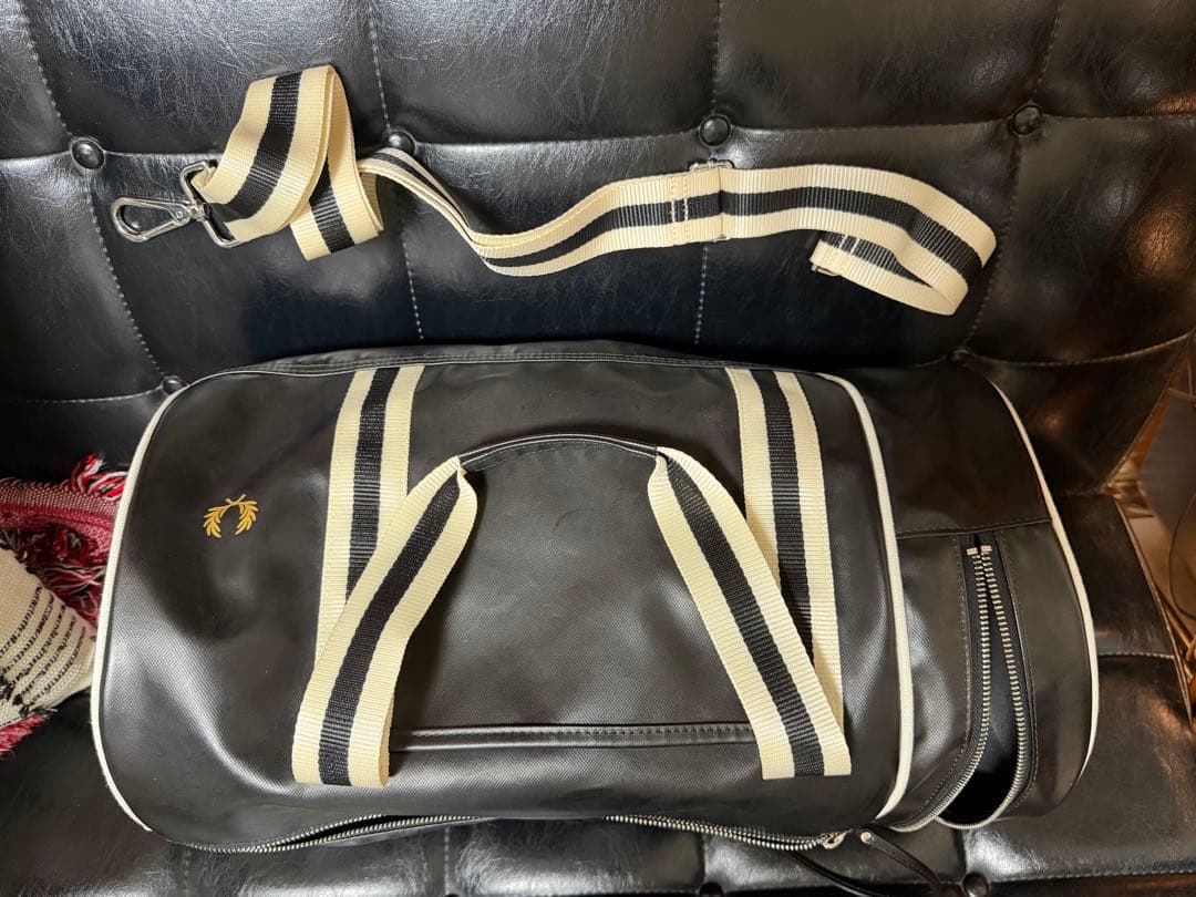 FRED PERRY フレッドペリー　ボストンバック　ドラムバック