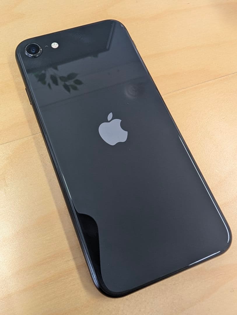 iPhone SE 第2世代 64GB A2296 ホームボタン不良 初期化済