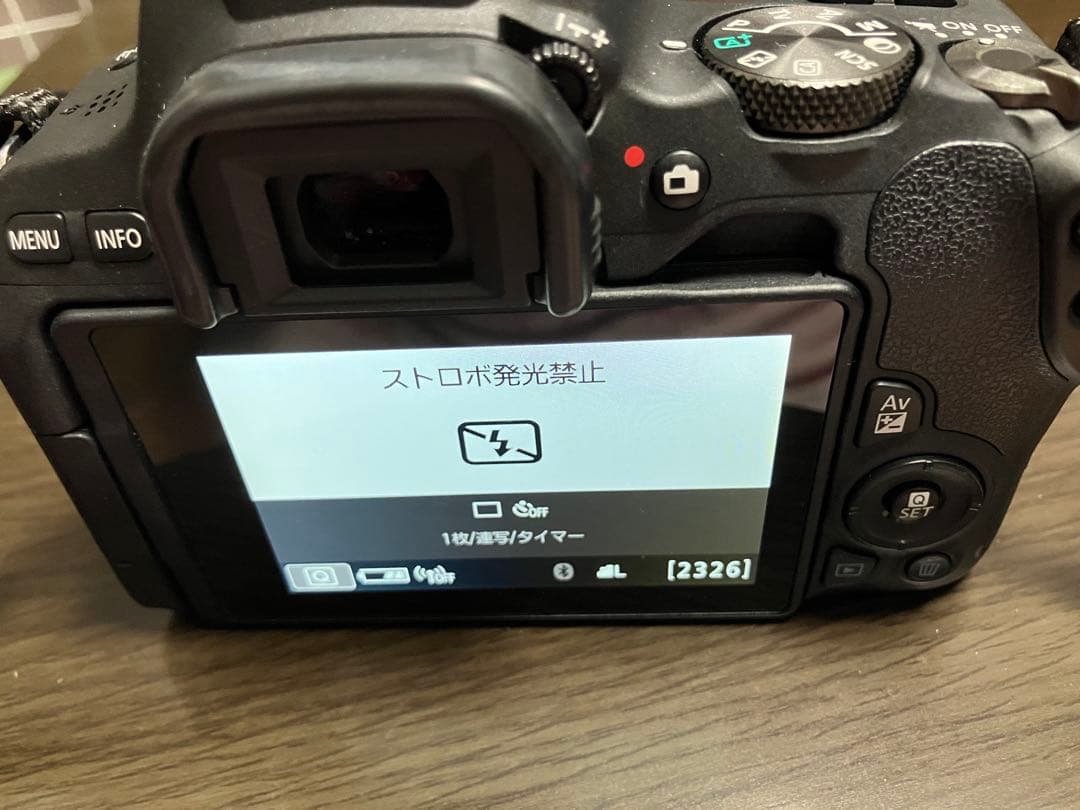 Canon EOS kiss X9 ダブルレンズキット 単焦点レンズ付き