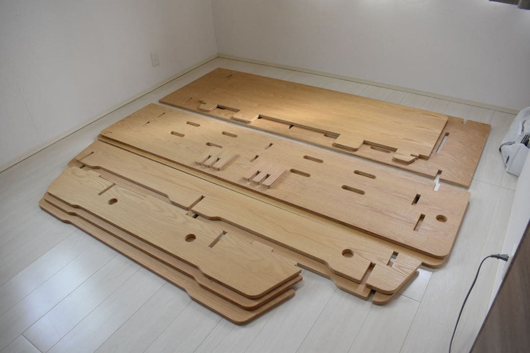 【値下げしました！！！】koala クイーンベッドフレーム 木製