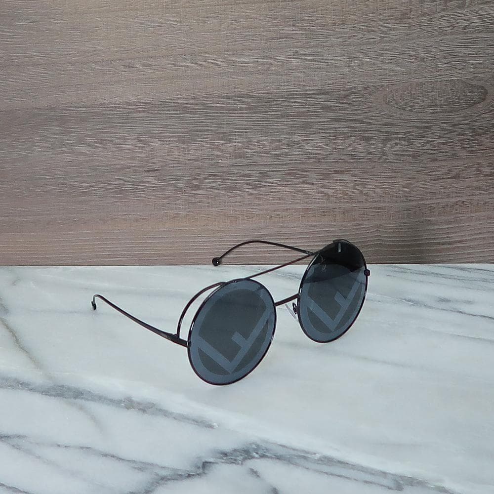 【新品,ケース訳あり】Nissy(AAA西島隆弘さん)着用 FENDIサングラス