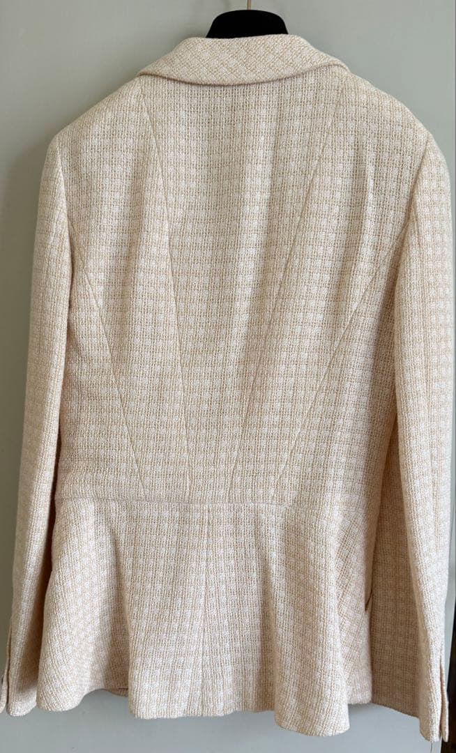 シャネル　イエローベージュ　ツイード　春秋　ジャケット　38