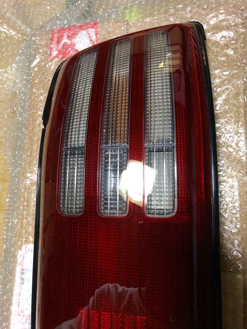 h*o様 ✨美品✨トヨタ　スープラテールランプ右側　jza, ga,ma70 最