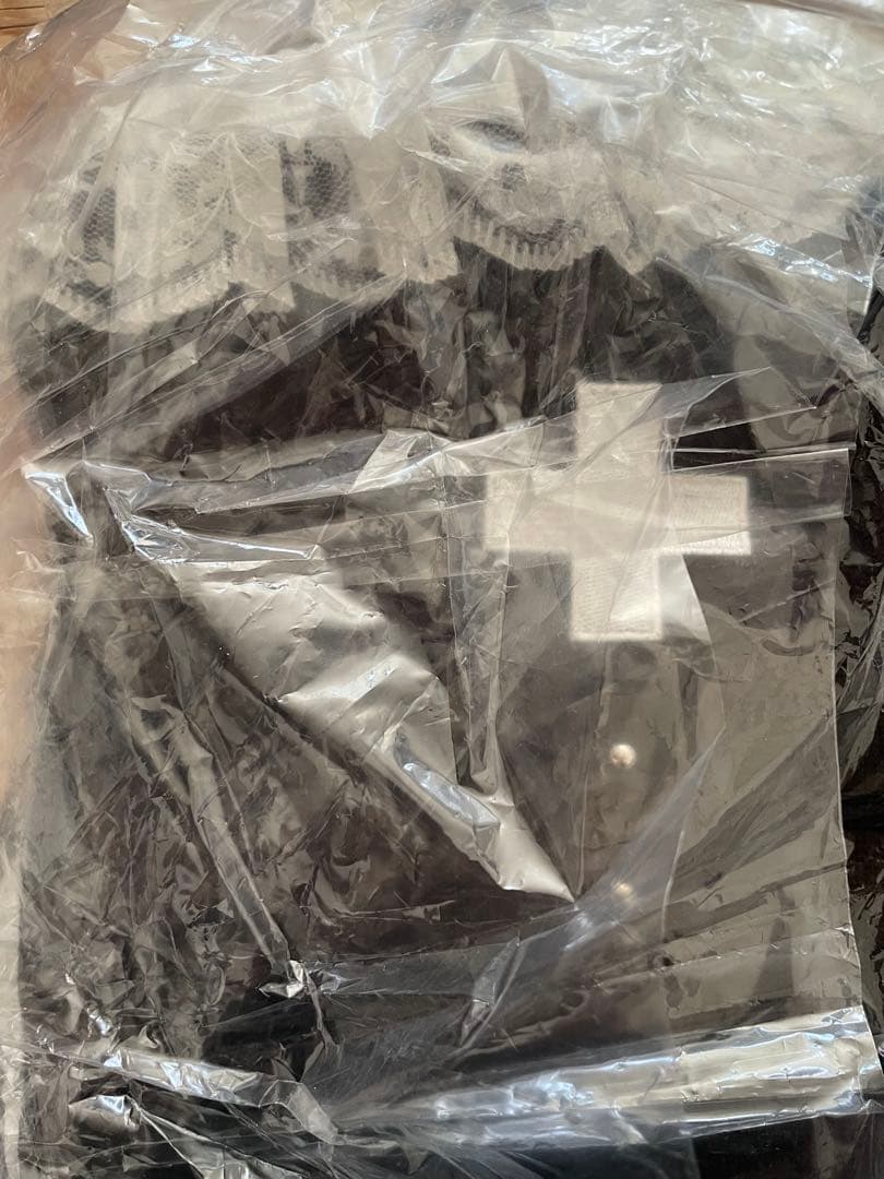 DimMoire ディムモアール AVENCHUMU レッグウォーマー 黒白