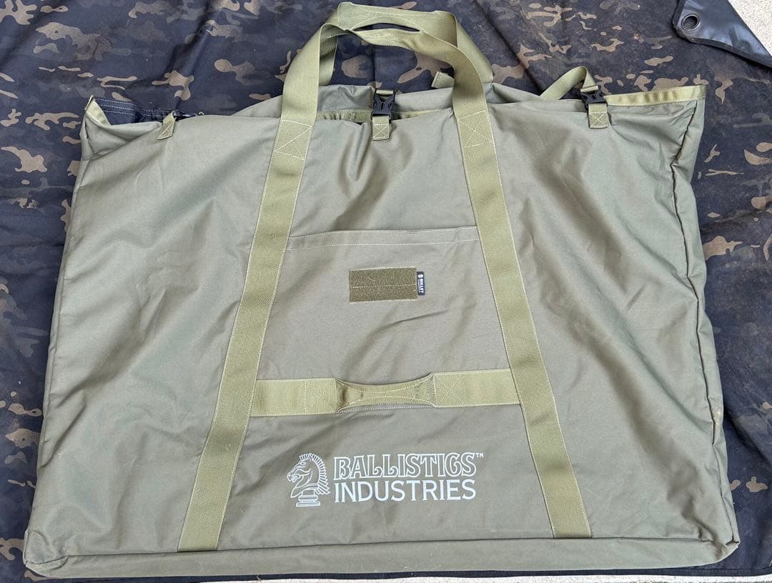 bushdebrunt リアリストTYPE-C タンカラープレートカバンセット