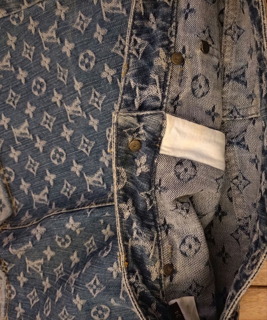 ✨️美品✨️ルイ・ヴィトンモノグラム ミニスカートデニム