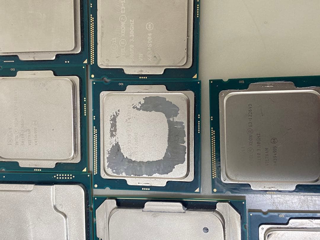 CPU XEON まとめ売り　13個セット