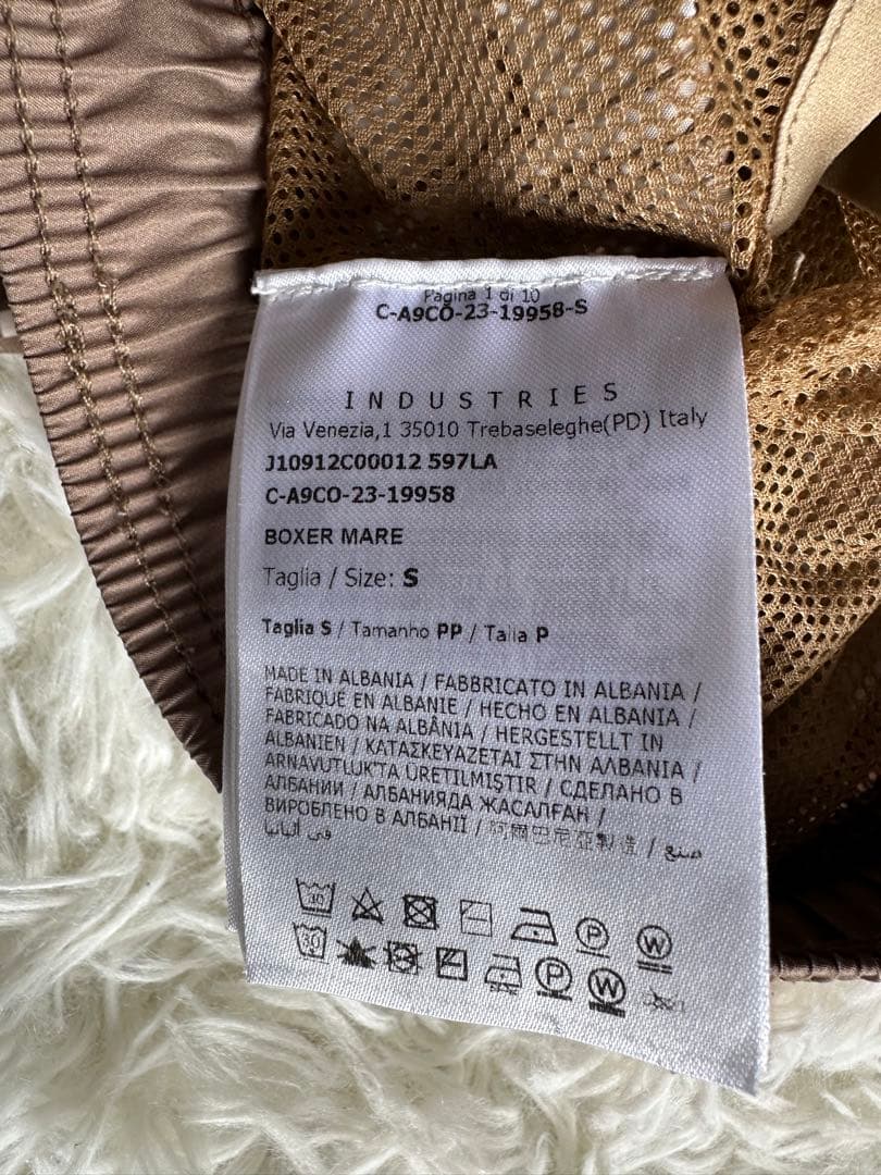 よ*ー様 MONCLER ブラウン Mロゴ 水着 Sサイズ