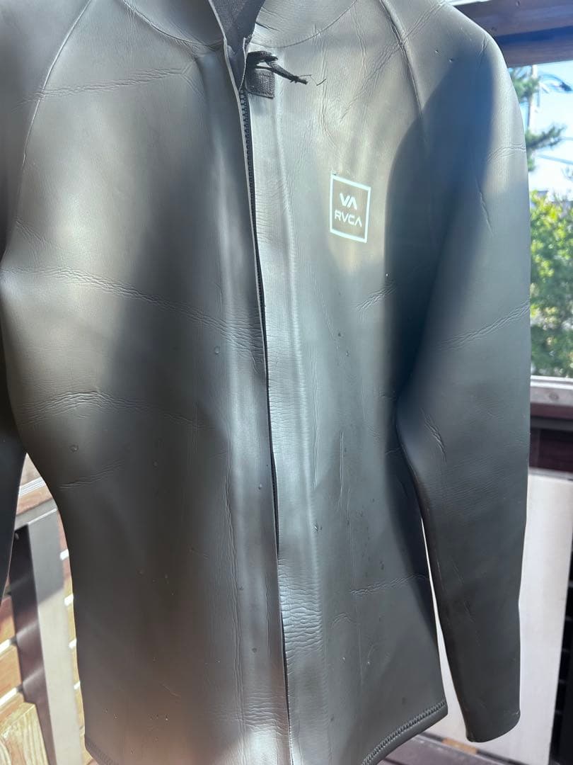 RVCA ブラック タッパー フロントジッパー