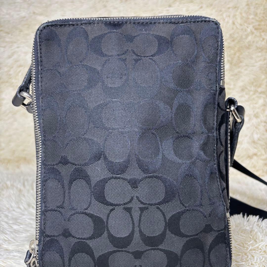 【美品】COACH　シグネチャー　ショルダーバッグ　斜め掛け　ブラック　4270