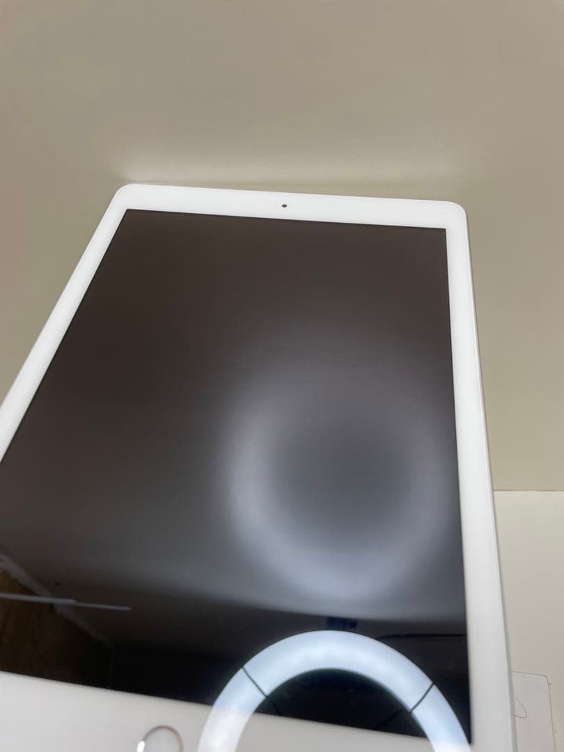 iPad 第6世代 128GB Wi-Fi + Cellular 89％