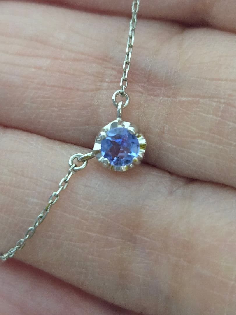 【週末限定セール】美品✨4℃ プラチナ　 タンザナイトネックレス　Pt850