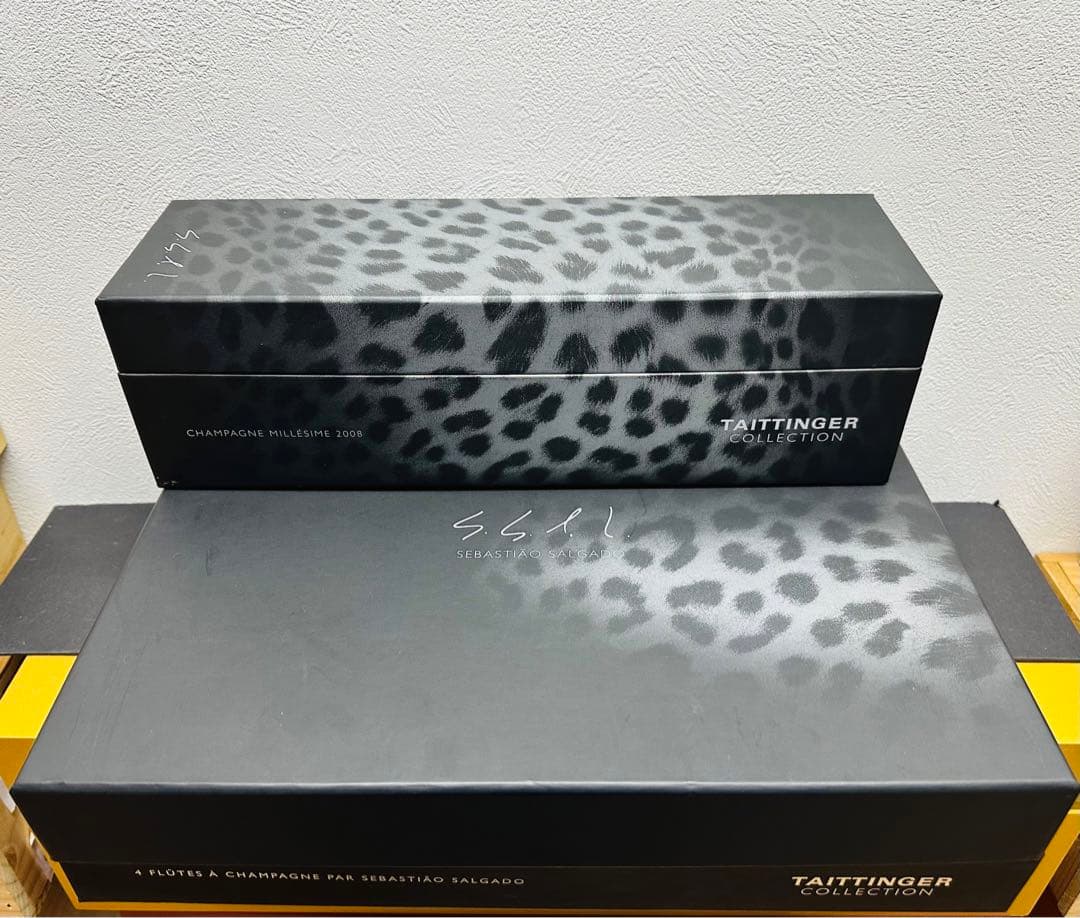 非常に希少な逸品‼️テタンジェコレクション2008専用グラス４脚とダミー・ボトル