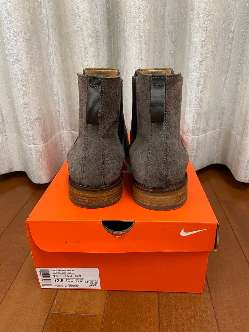 Clarks サイドゴアブーツ