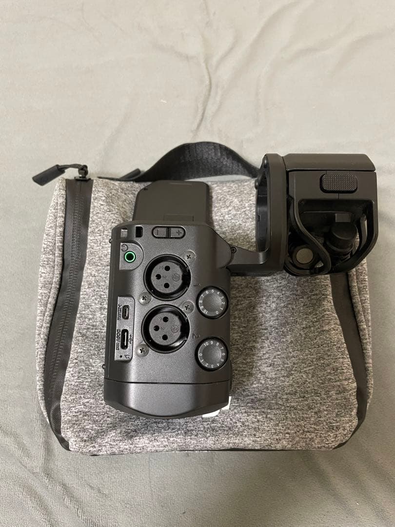 Zoom Q8n-4K ビデオレコーダー