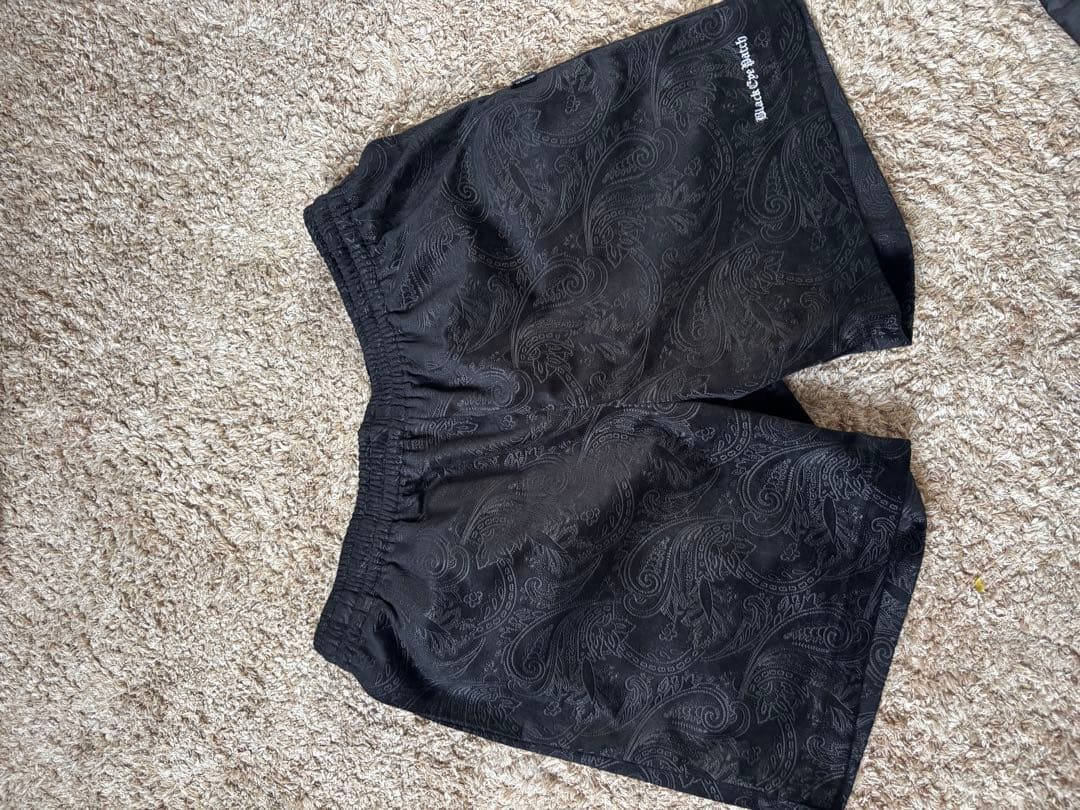 パンツ BlackEyePatch PAISLEY VELOUR SHORTS