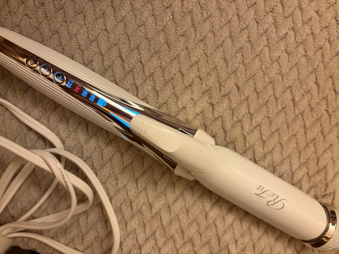 ୨୧めいちゃん୨୧ReFa リファ カールヘアアイロン 32mm 2023