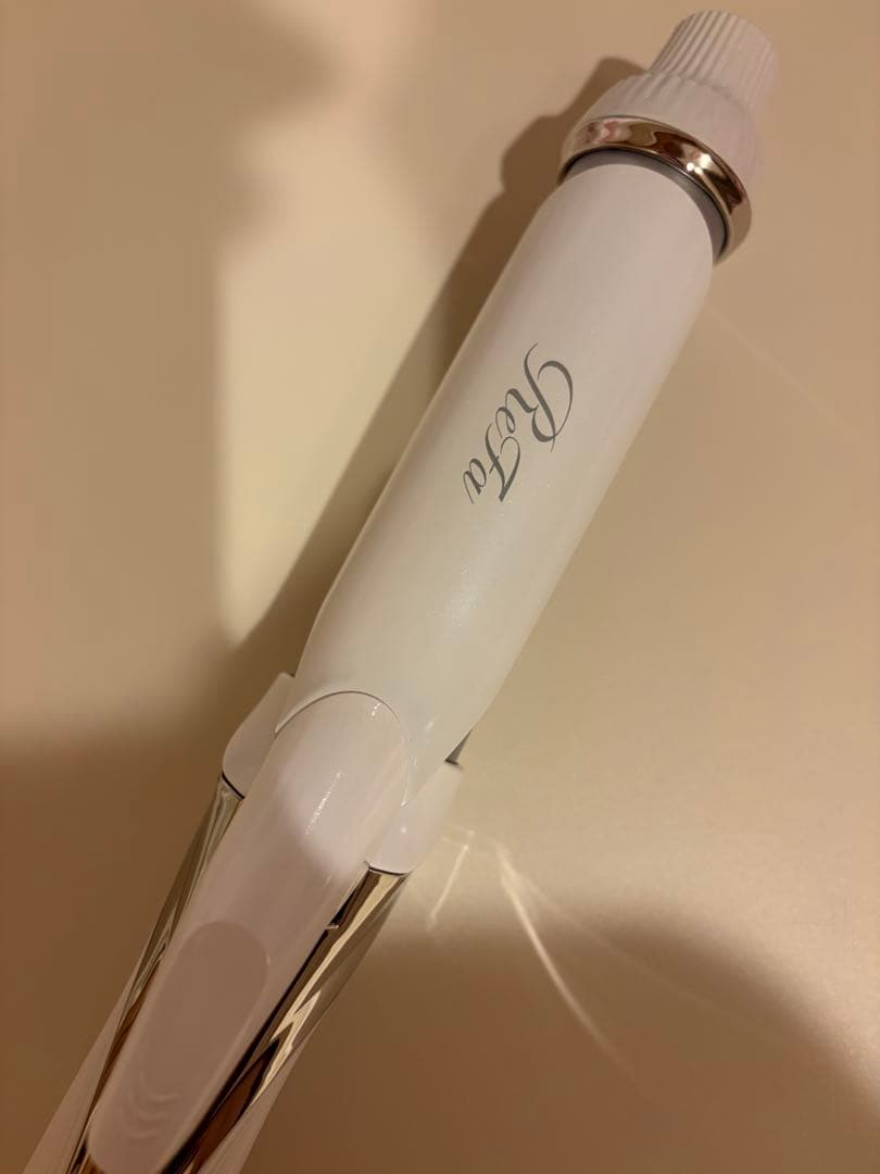 ୨୧めいちゃん୨୧ReFa リファ カールヘアアイロン 32mm 2023