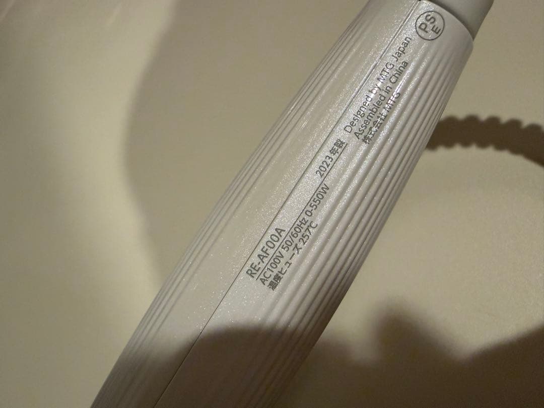 ୨୧めいちゃん୨୧ReFa リファ カールヘアアイロン 32mm 2023