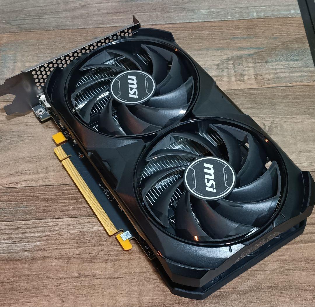 MSI RTX4060 VENTUS2X 8G OC + ET650 電源