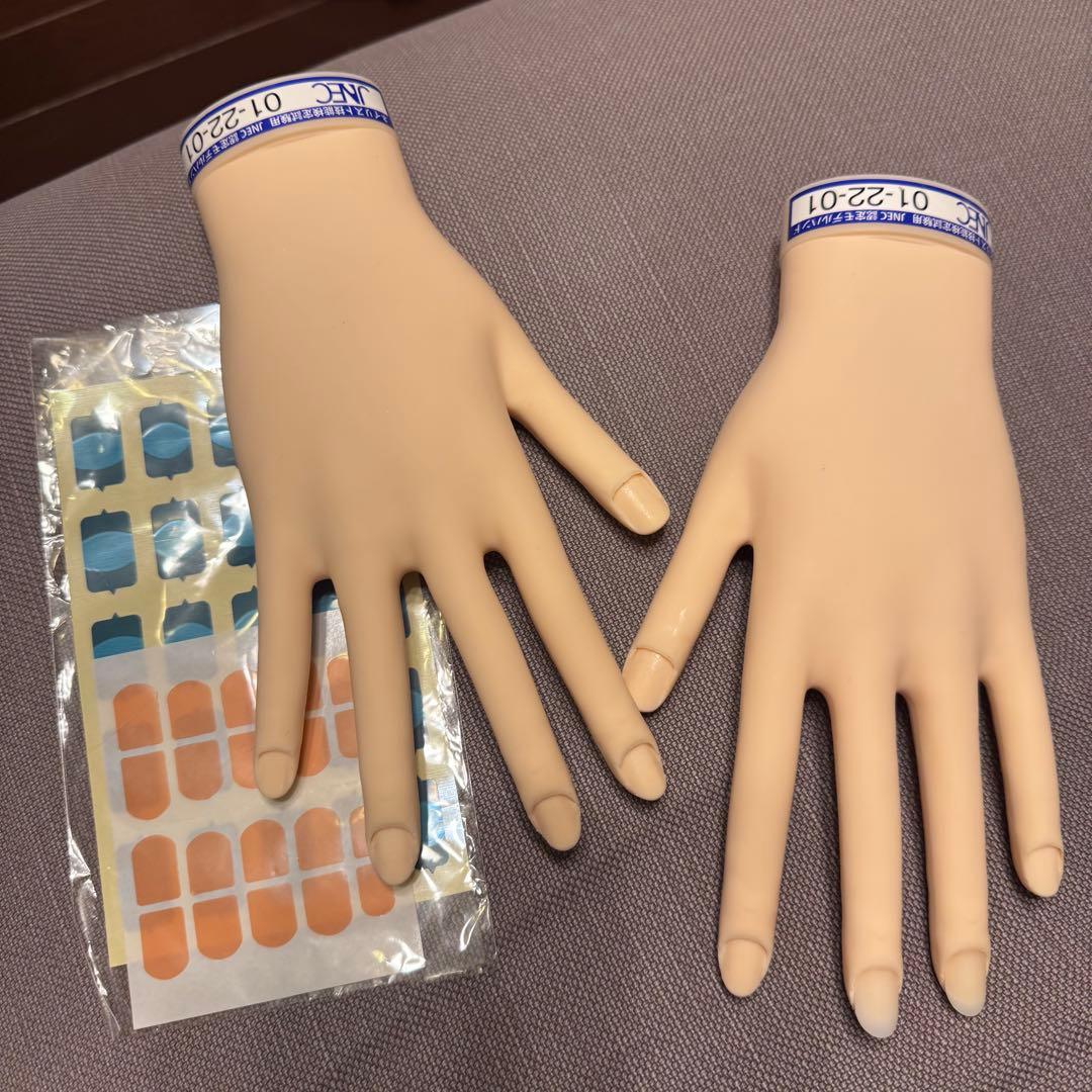 JNEC 認定モデルハンド　骨折なし