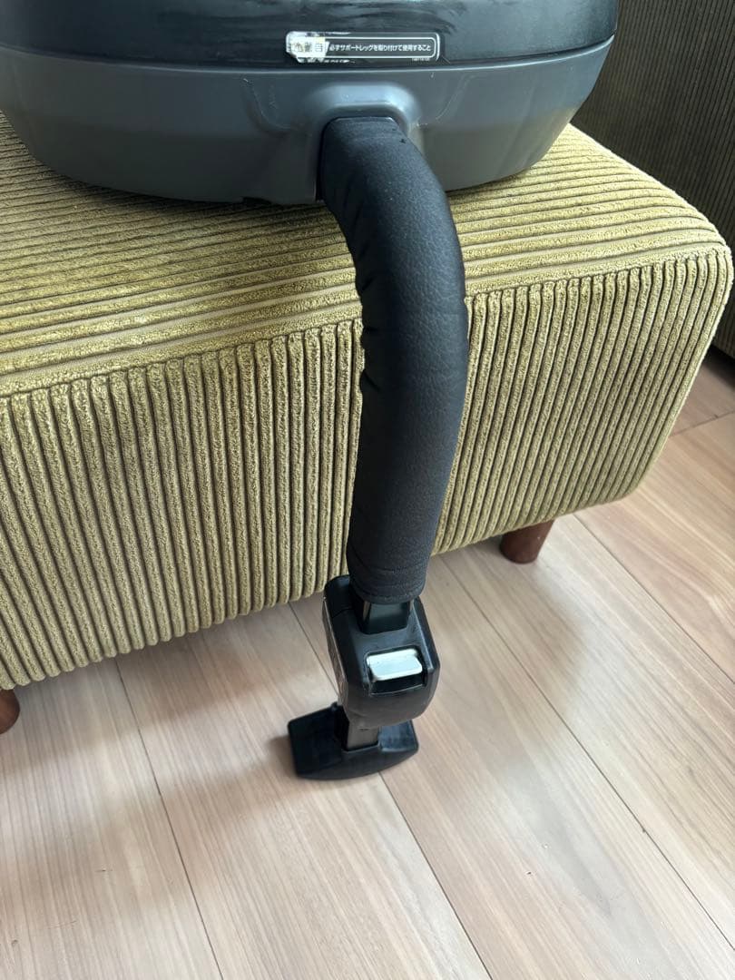 Combi クルムーヴスマート　チャイルドシート CB-UTC 044238