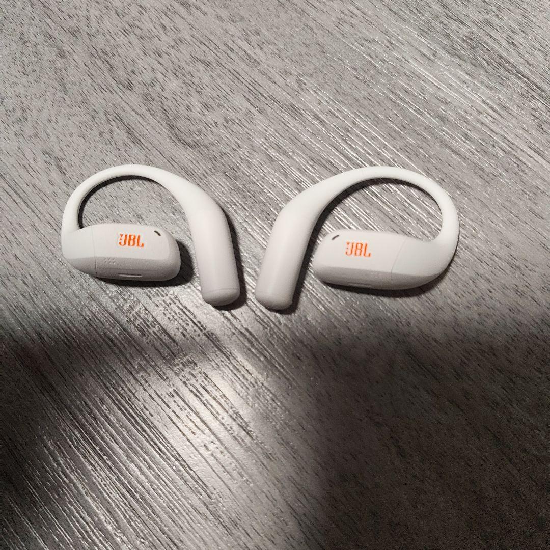 JBL ENDURANCE ZONE ワイヤレスイヤホン ホワイト