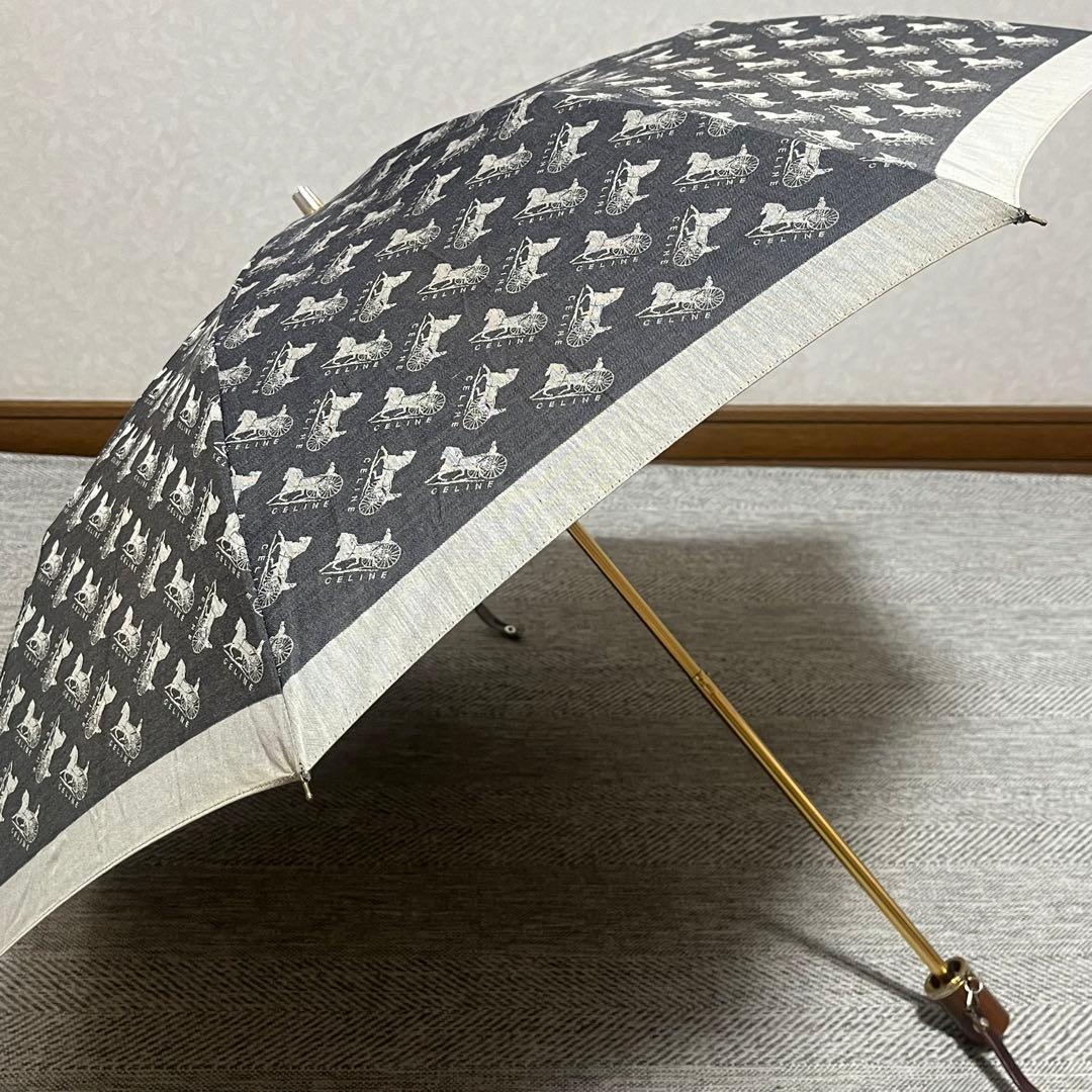 希少　CELINE セリーヌ　文字馬車総ロゴ　折りたたみ日傘